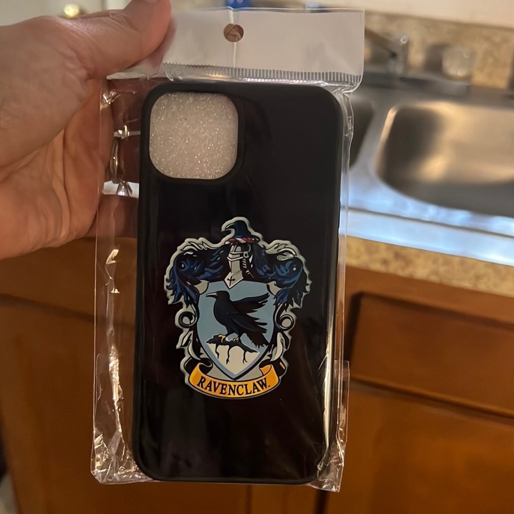 🔥Ravenclaw case for iPhone 13 .🔥3 for 25$🔥